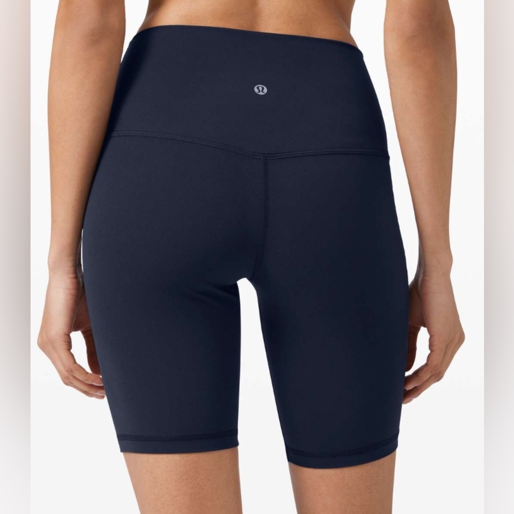 Lululemon Align High Rise Short 8"- True Navy/ Size 4 (FLAWED)